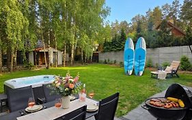 SAN ESCOBAR sauna jacuzzi jezioro